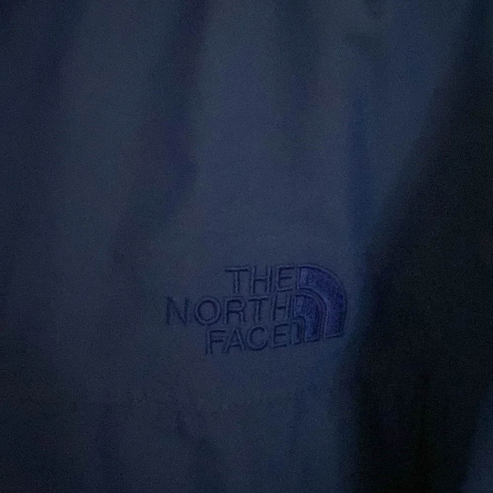 North Face Windbreaker Royal Blue Sz M impeccable